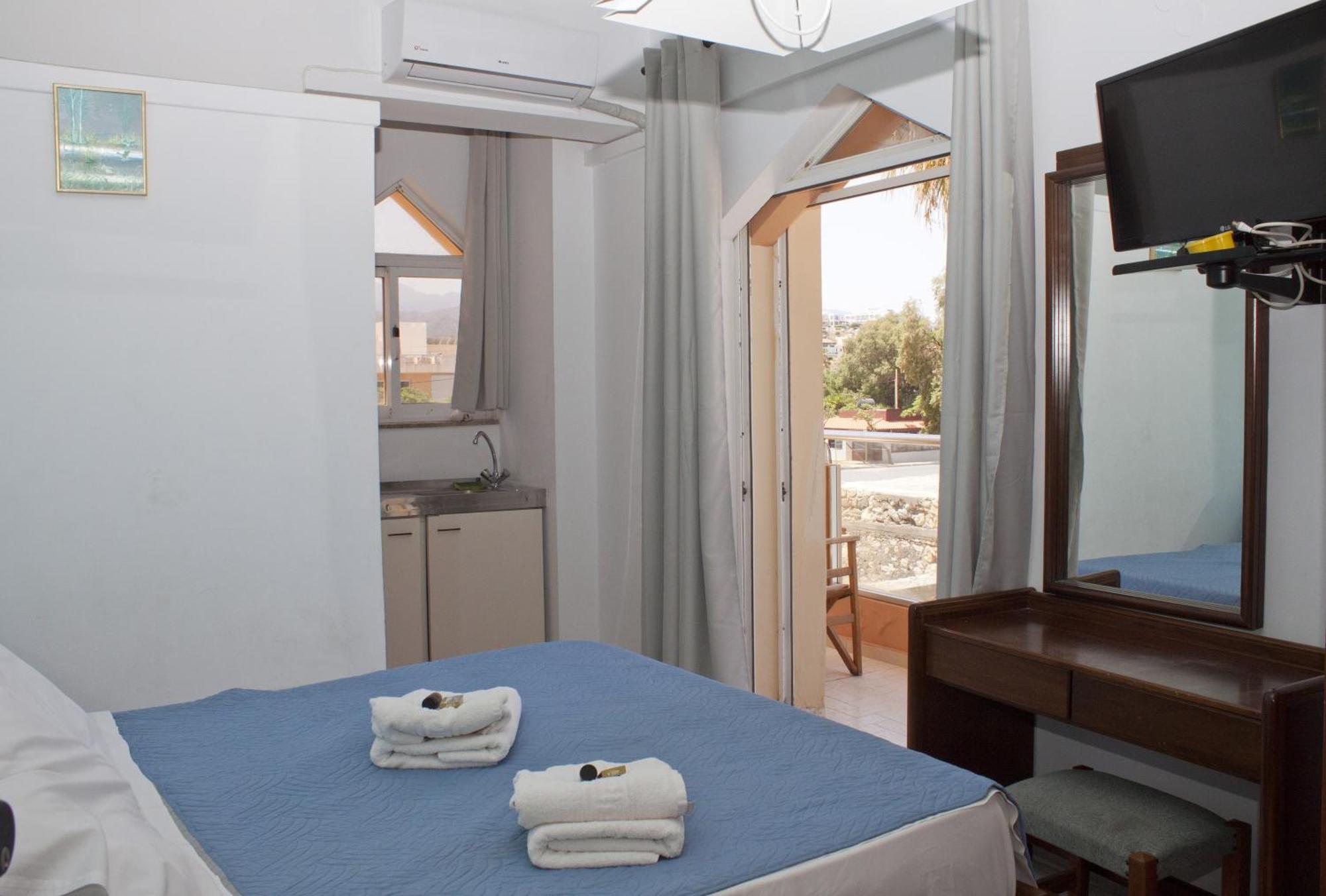 Melani Apartments Chania  Exteriör bild