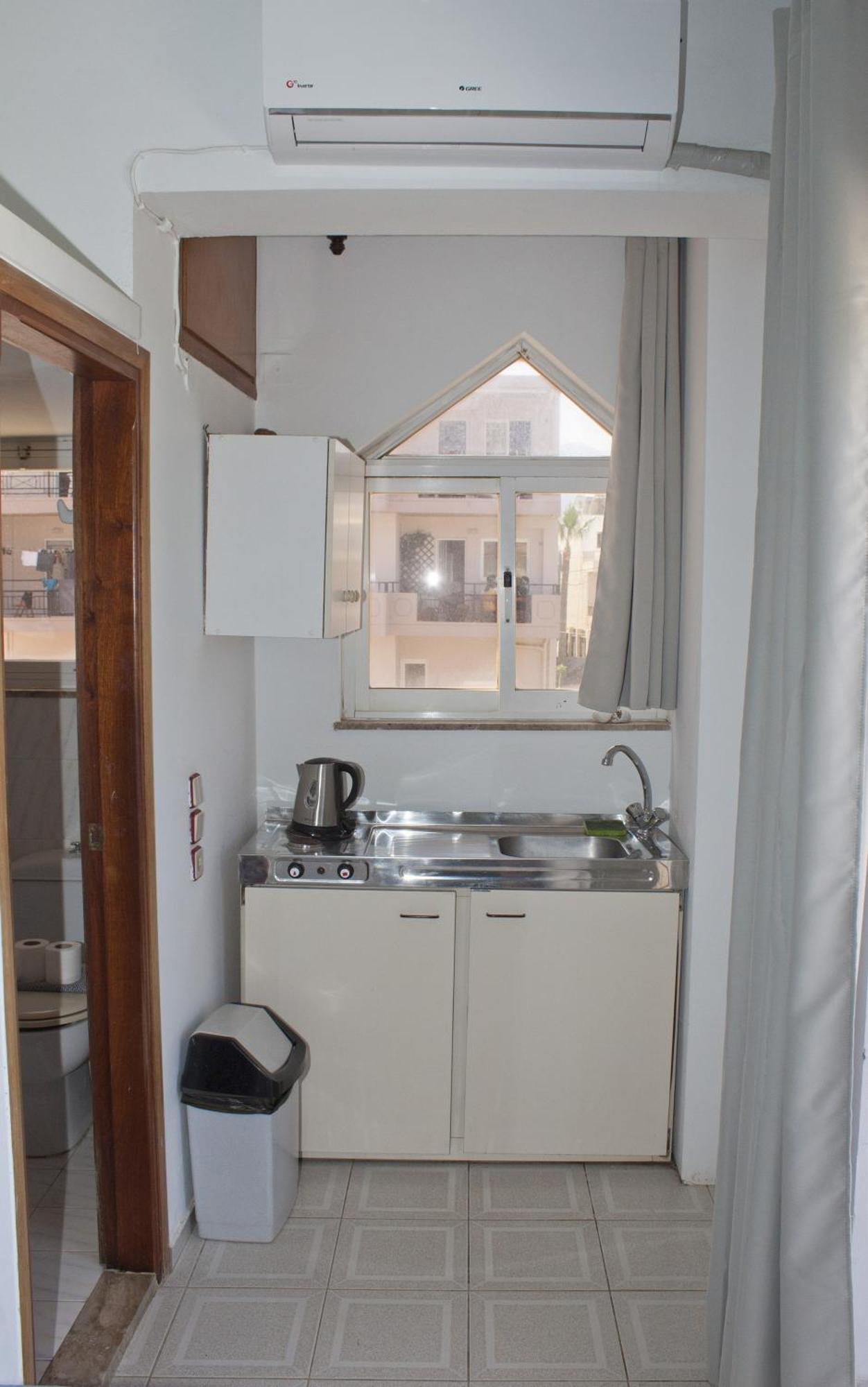 Melani Apartments Chania  Exteriör bild